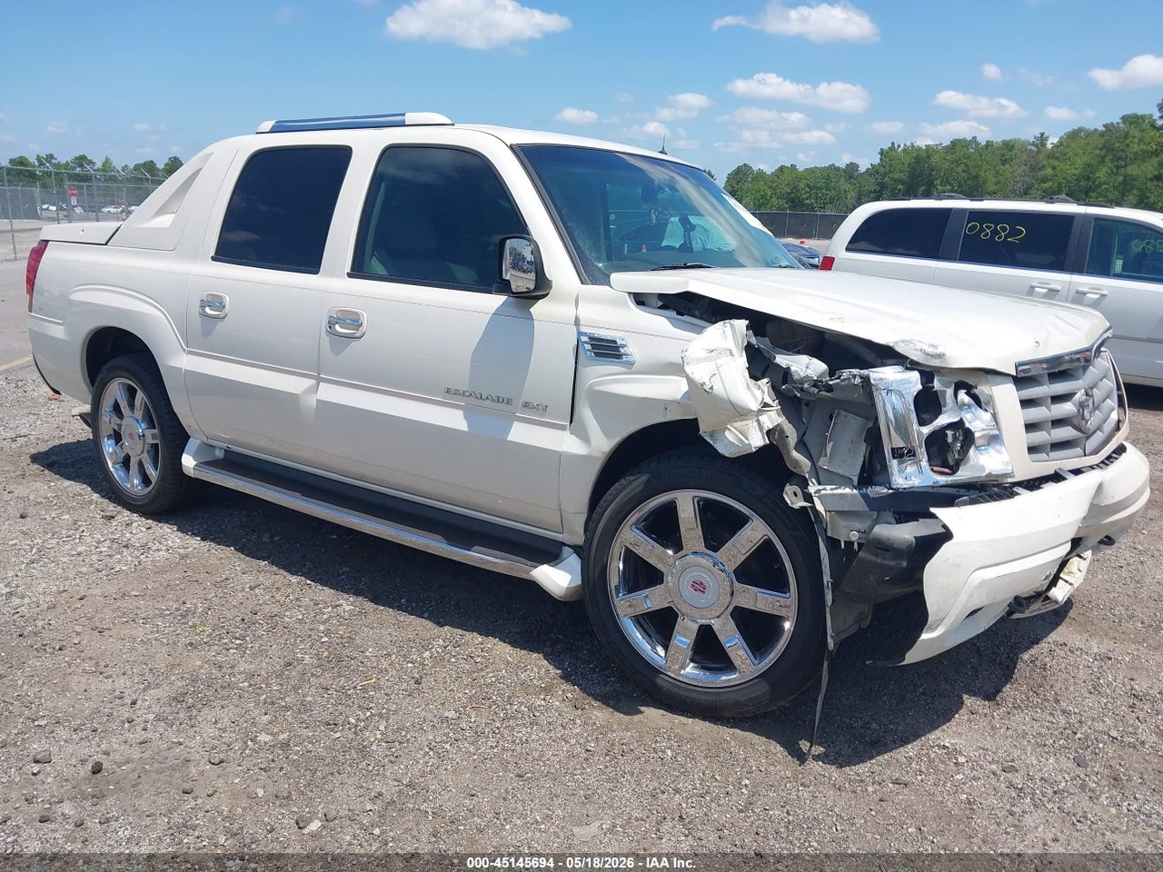 2002 CADILLAC ESCALADE EXT STANDARD