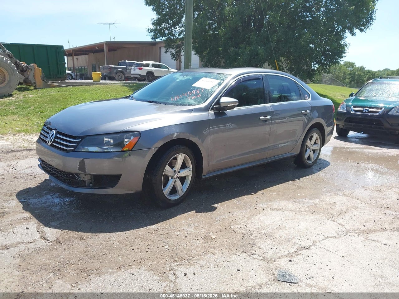 2012 VOLKSWAGEN PASSAT 2.5L SE · 2/12