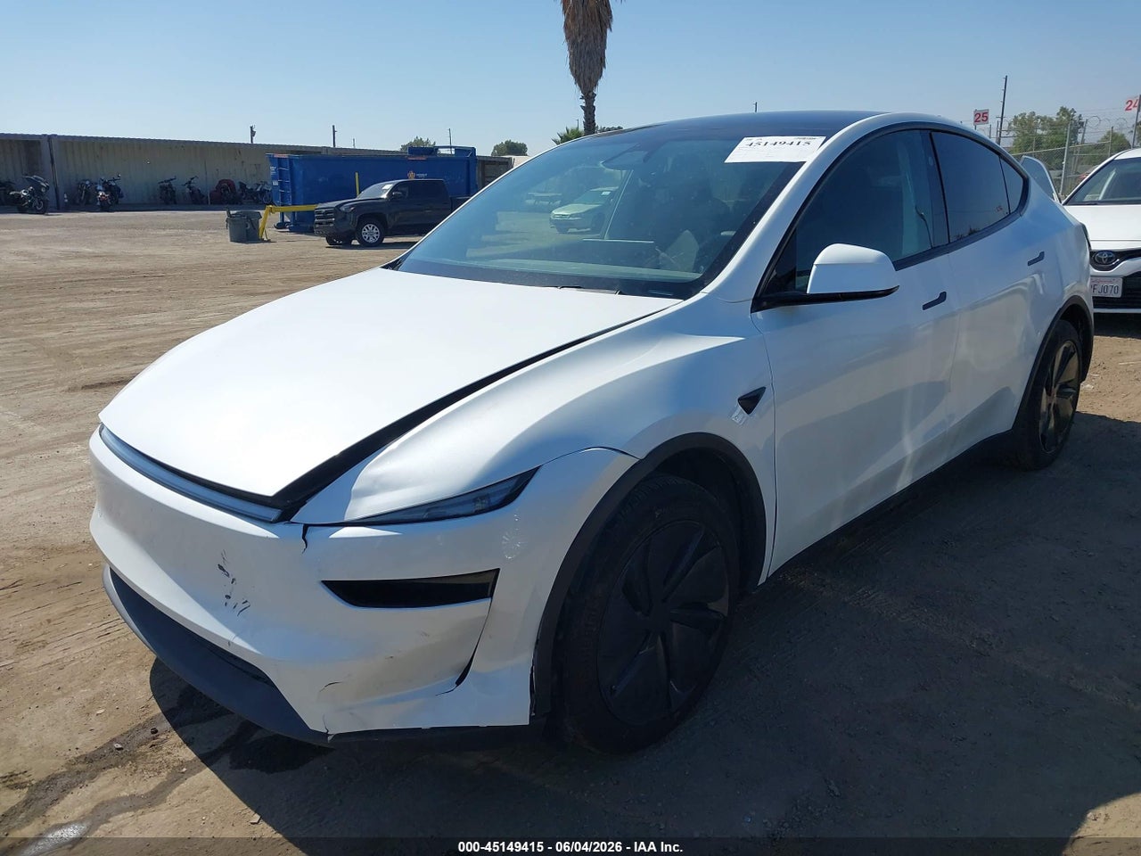 2026 TESLA MODEL Y LONG RANGE LAUNCH SERIES/PREMIUM ALL-WHEEL DRIVE thumbnail 3