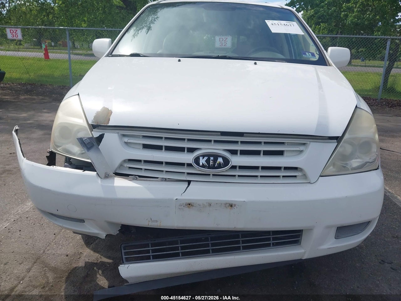 2010 KIA SEDONA LX thumbnail 7