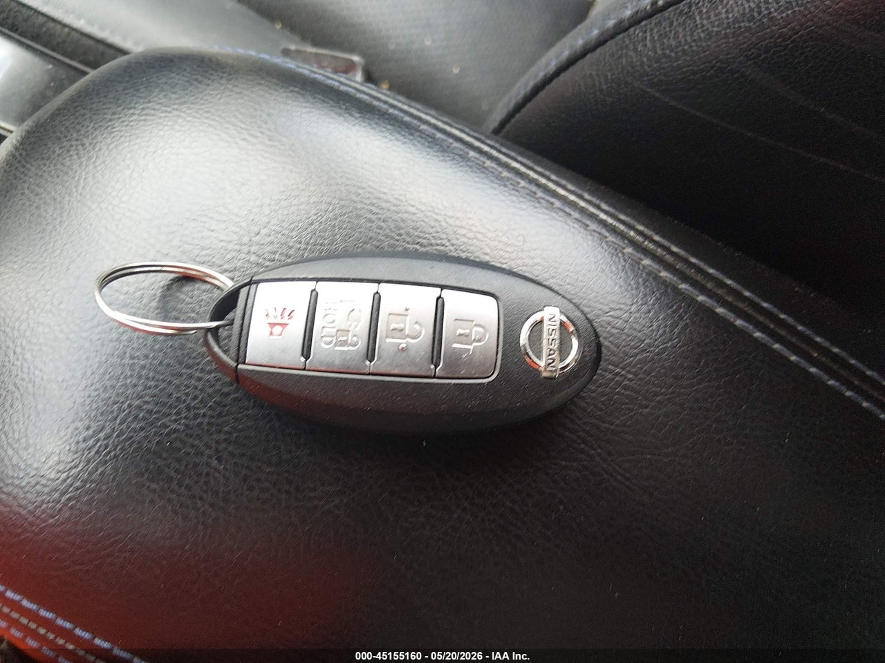 2015 NISSAN LEAF SL thumbnail 12