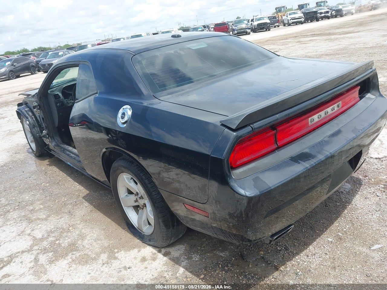2013 DODGE CHALLENGER R/T thumbnail 4