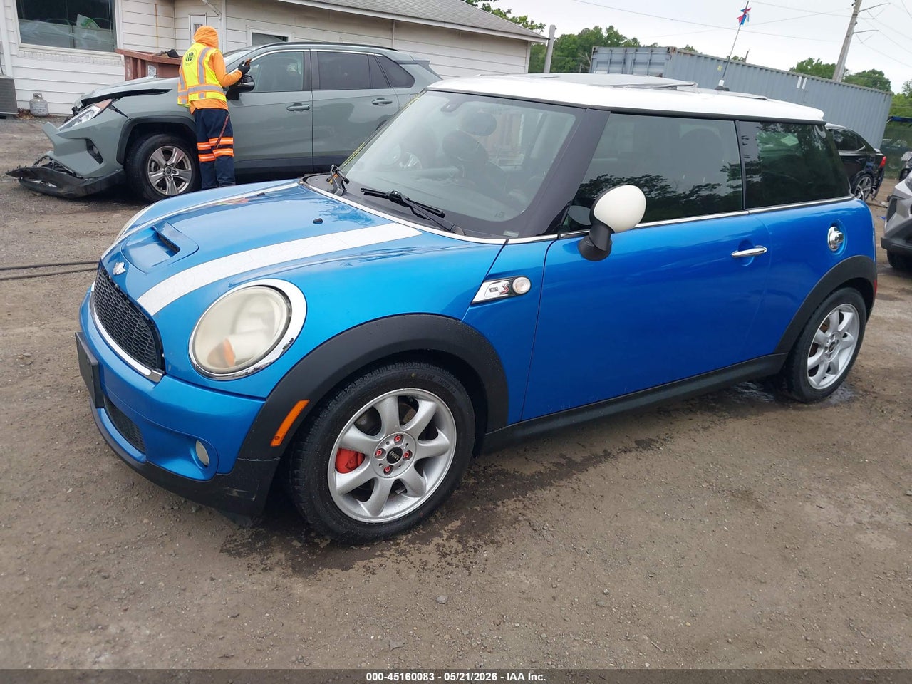 2008 MINI COOPER S   · 2/12