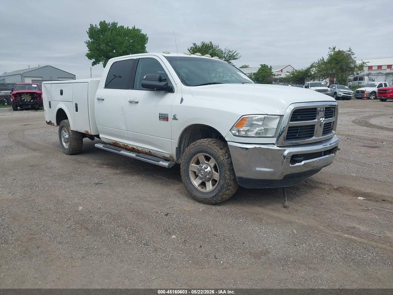 2012 RAM 2500 SLT thumbnail 2
