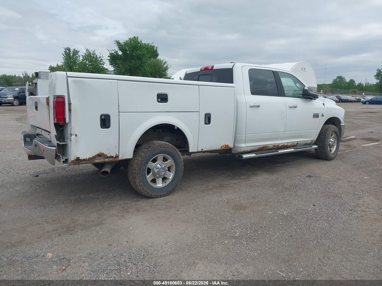 2012 RAM 2500 SLT thumbnail 5