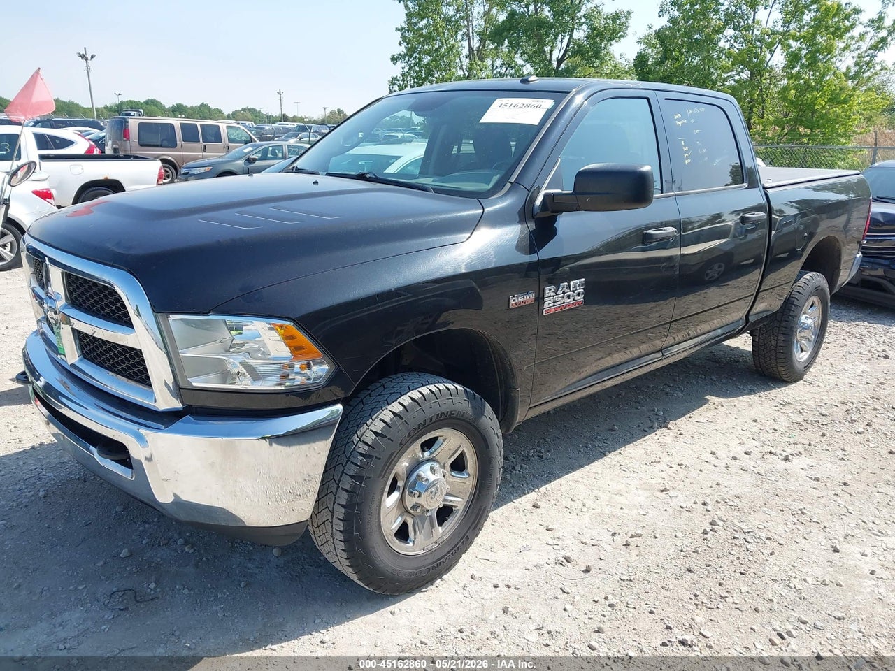 2015 RAM 2500 SLT thumbnail 3