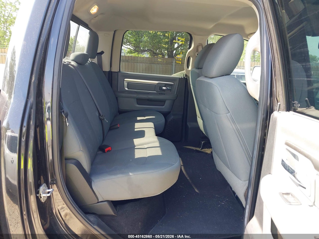 2015 RAM 2500 SLT thumbnail 9