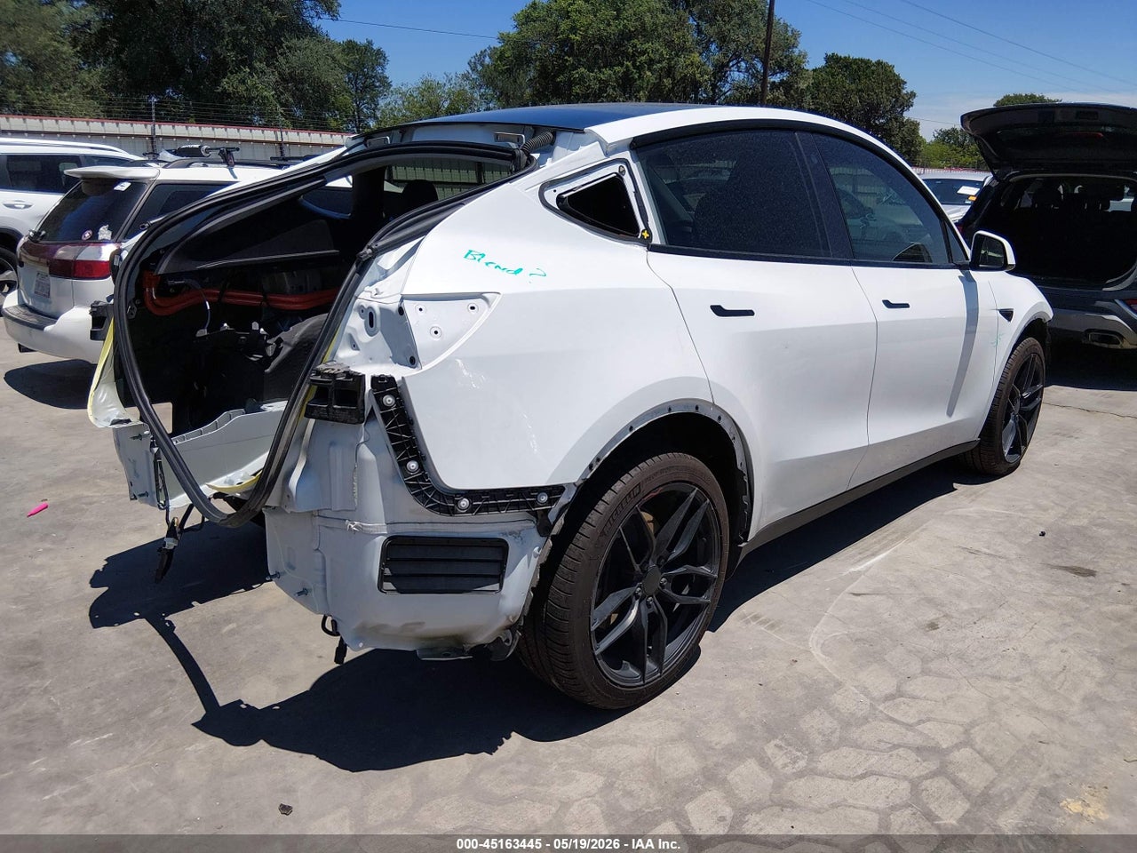 2023 TESLA MODEL Y AWD/LONG RANGE DUAL MOTOR ALL-WHEEL DRIVE · 4/12