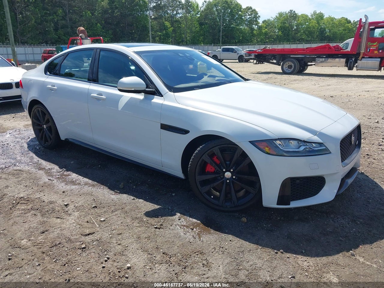 2016 JAGUAR XF S thumbnail 2
