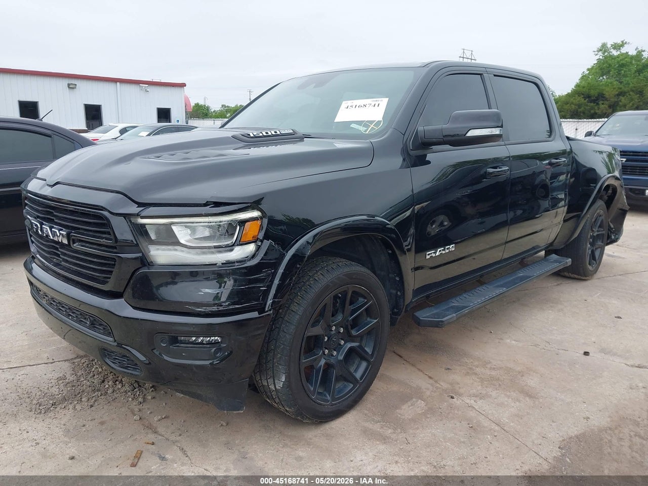 2022 RAM 1500 LARAMIE  4X4 5'7 BOX thumbnail 3