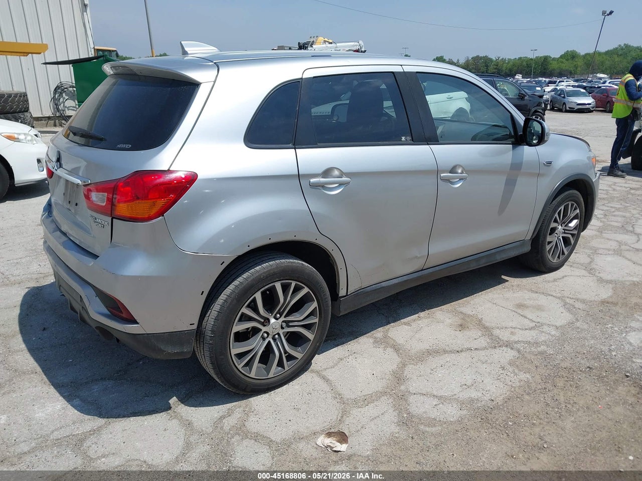 2018 MITSUBISHI OUTLANDER SPORT 2.0 ES · 4/12