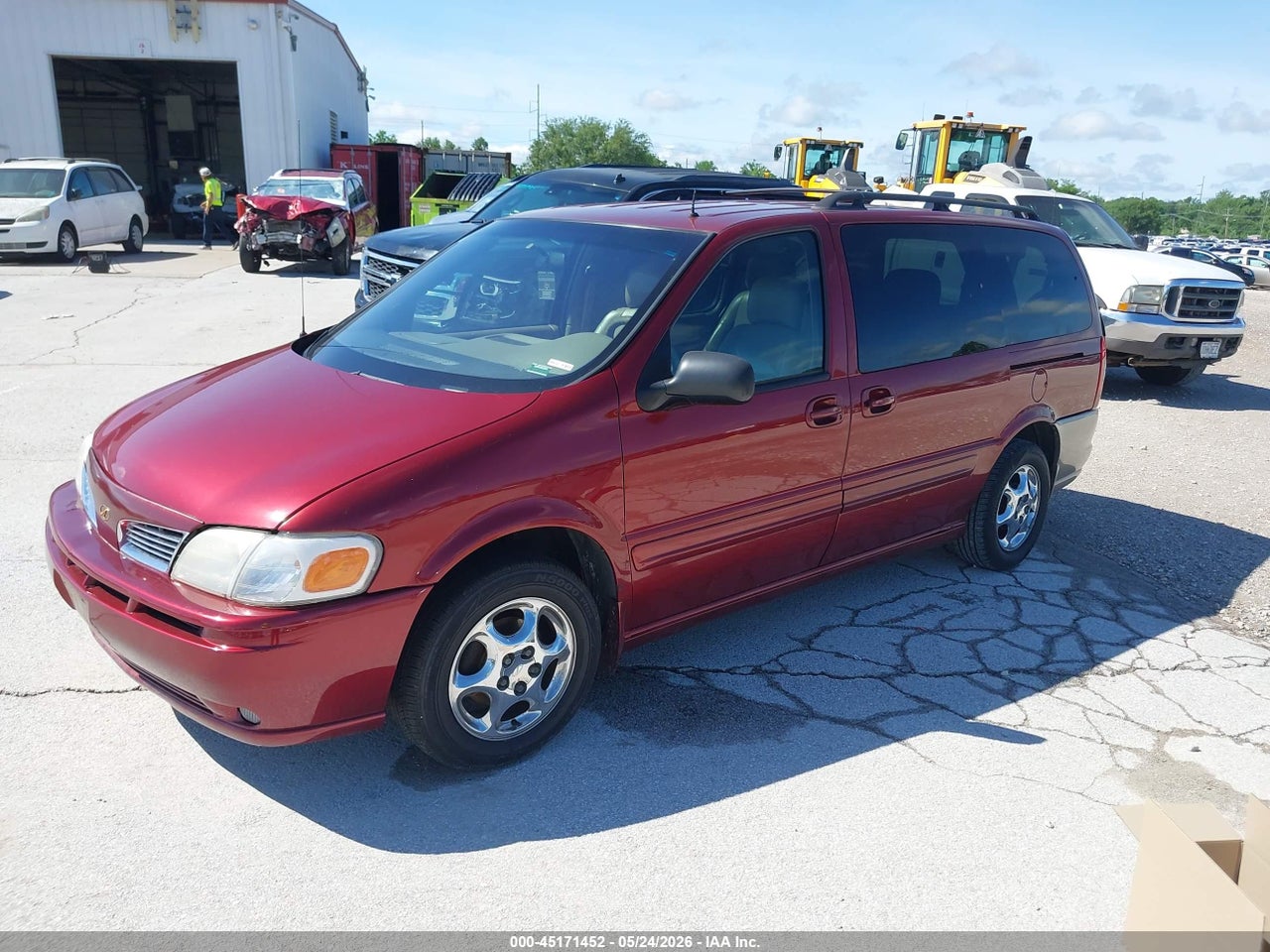 1GHDX03E82D****** · 2002 OLDSMOBILE SILHOUETTE GLS · 2/12