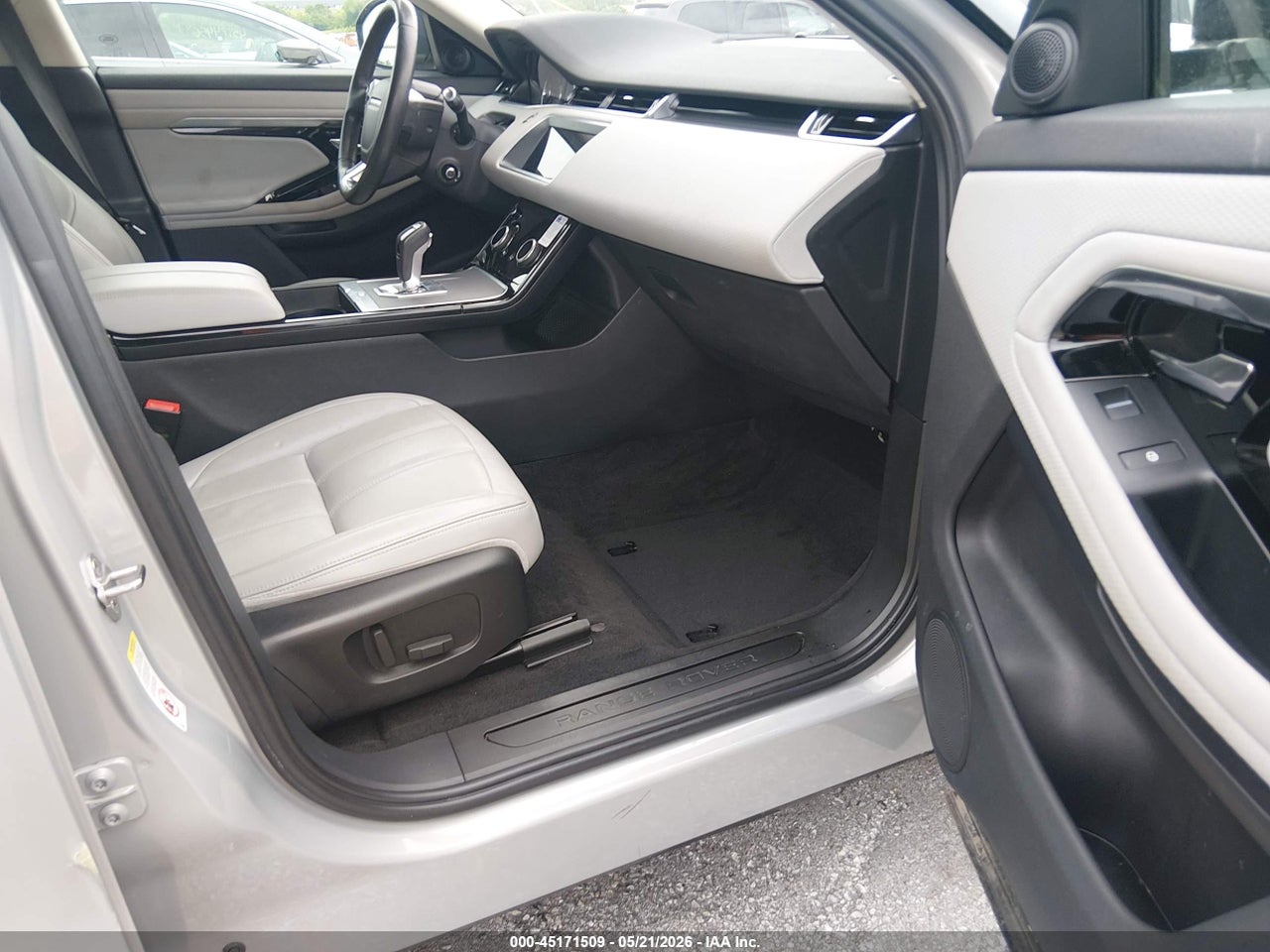 2020 LAND ROVER RANGE ROVER EVOQUE S thumbnail 6
