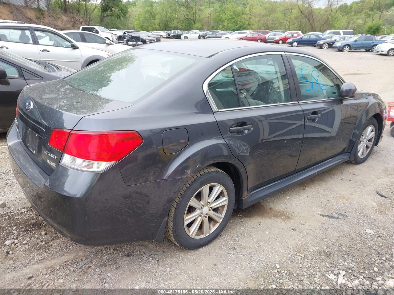 2011 SUBARU LEGACY 2.5I PREMIUM · 4/12