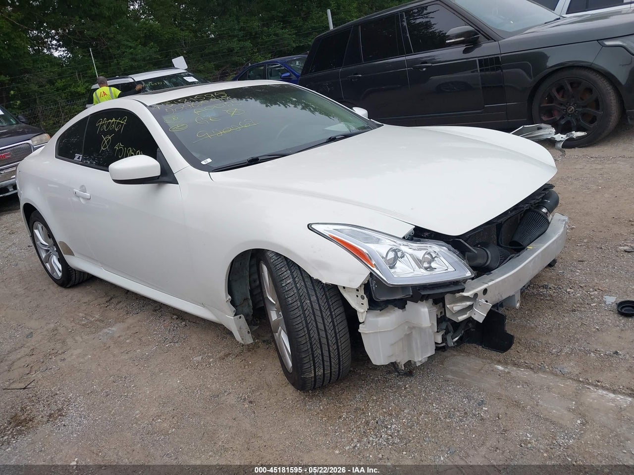 2013 INFINITI G37 JOURNEY · 1/12
