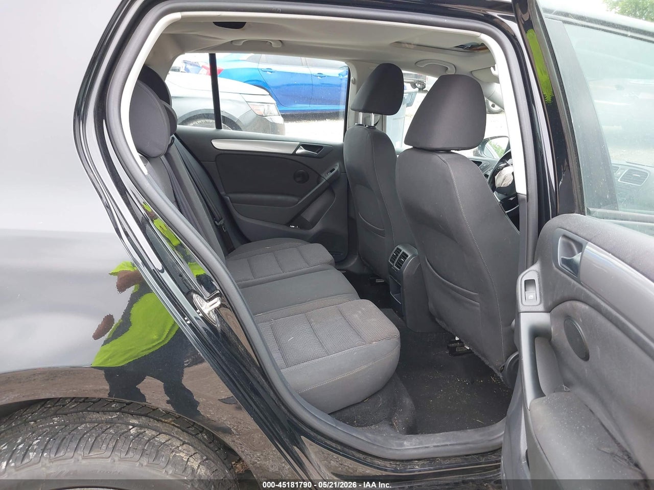 2013 VOLKSWAGEN GOLF 2.5L 4-DOOR thumbnail 9