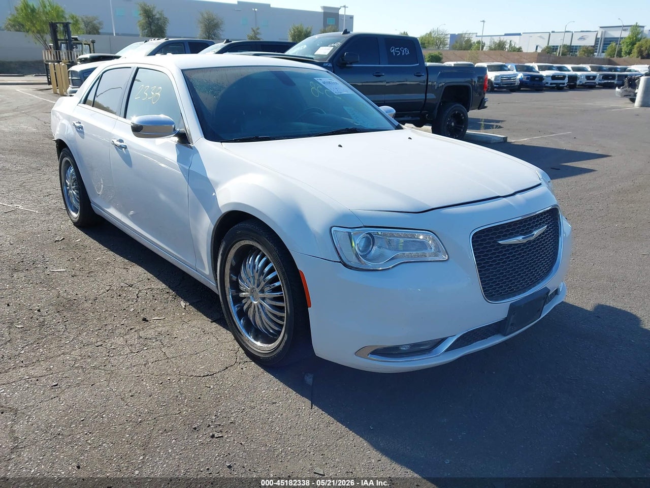 2018 CHRYSLER 300 LIMITED thumbnail 2