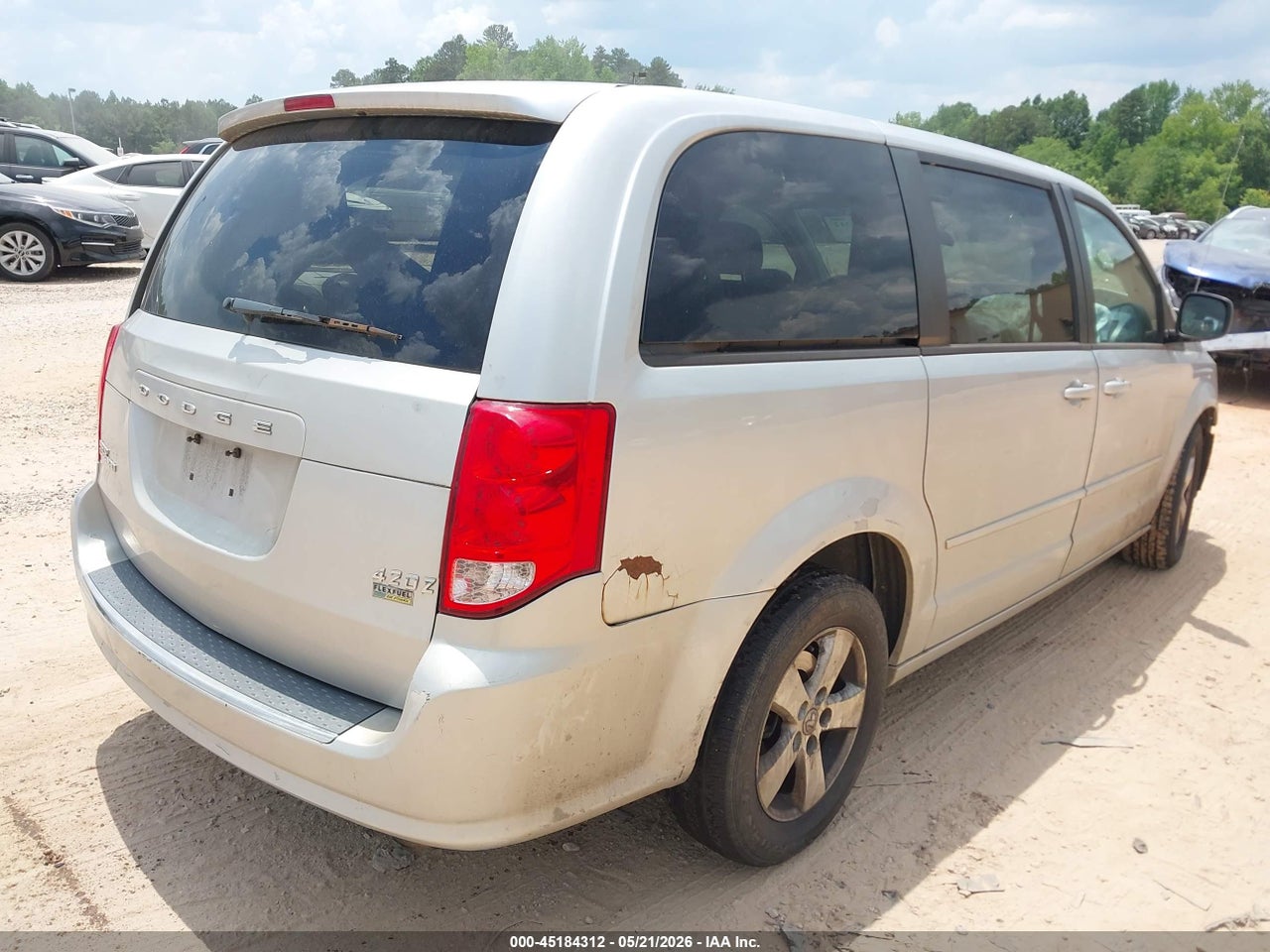 2011 DODGE GRAND CARAVAN MAINSTREET · 4/12