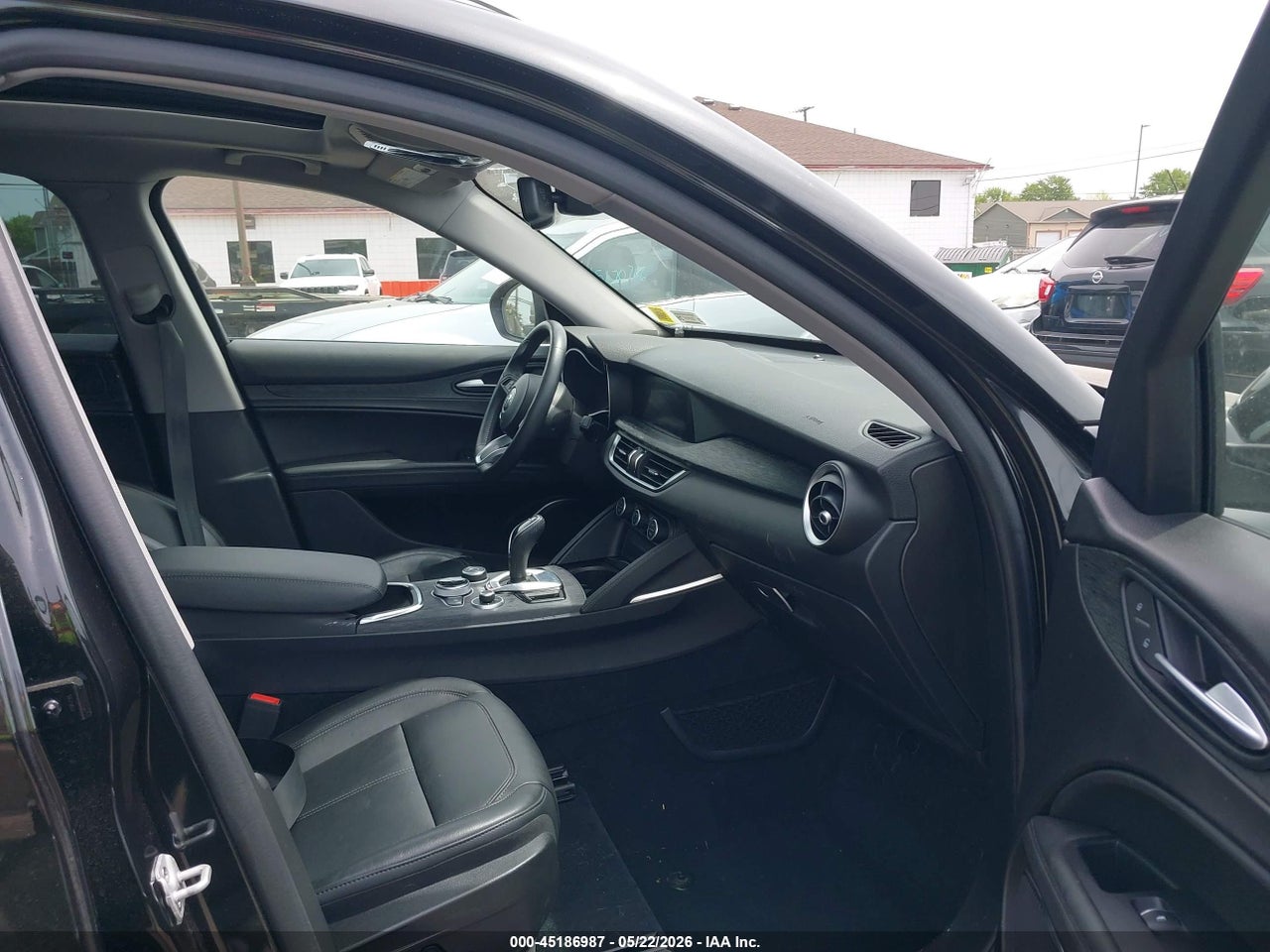 2021 ALFA ROMEO STELVIO AWD thumbnail 6