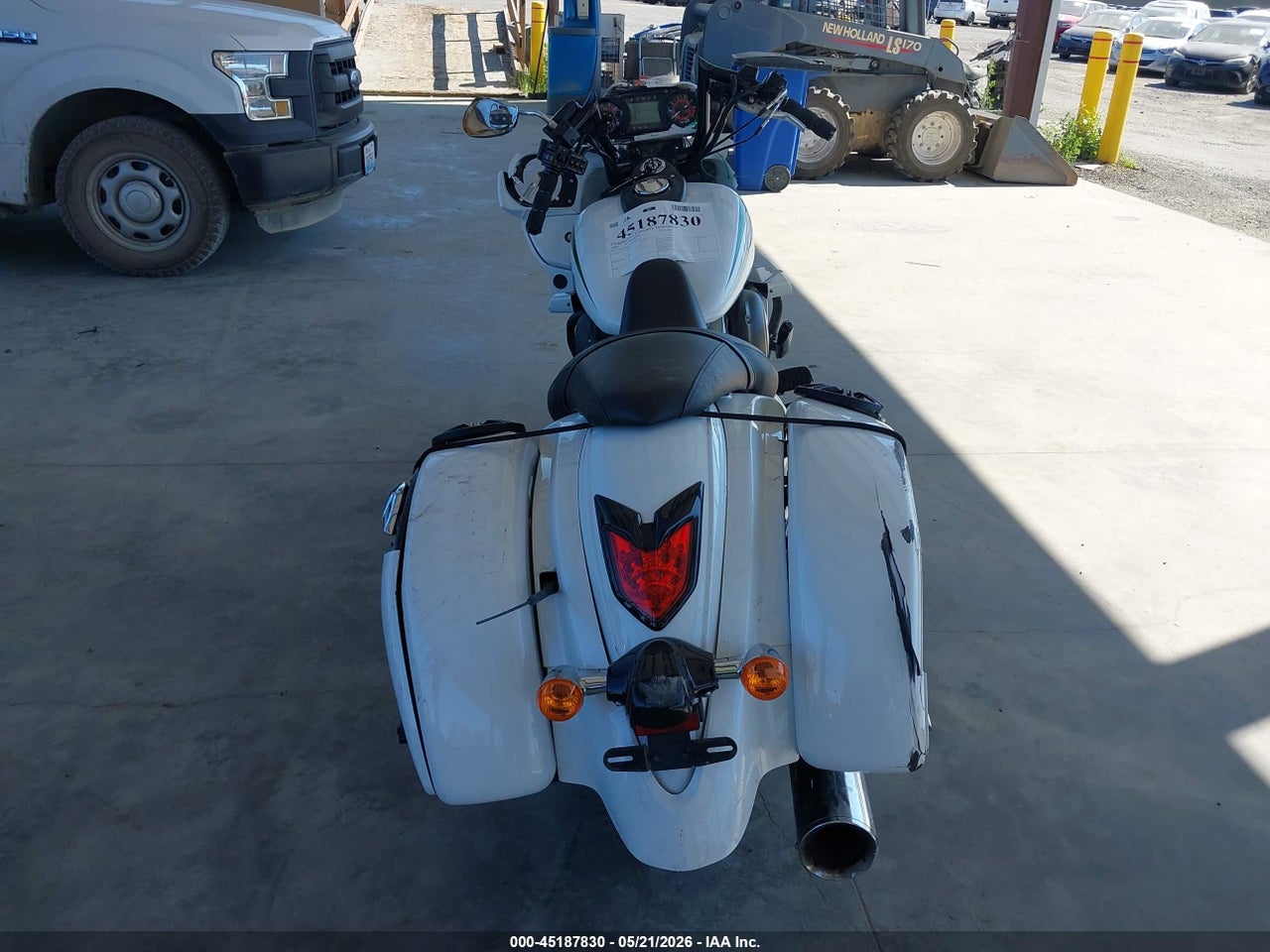 2016 KAWASAKI VN1700 K thumbnail 7