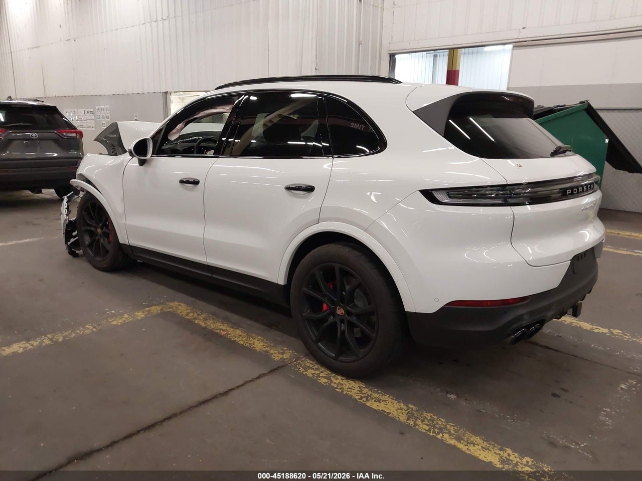 2026 PORSCHE CAYENNE S thumbnail 4