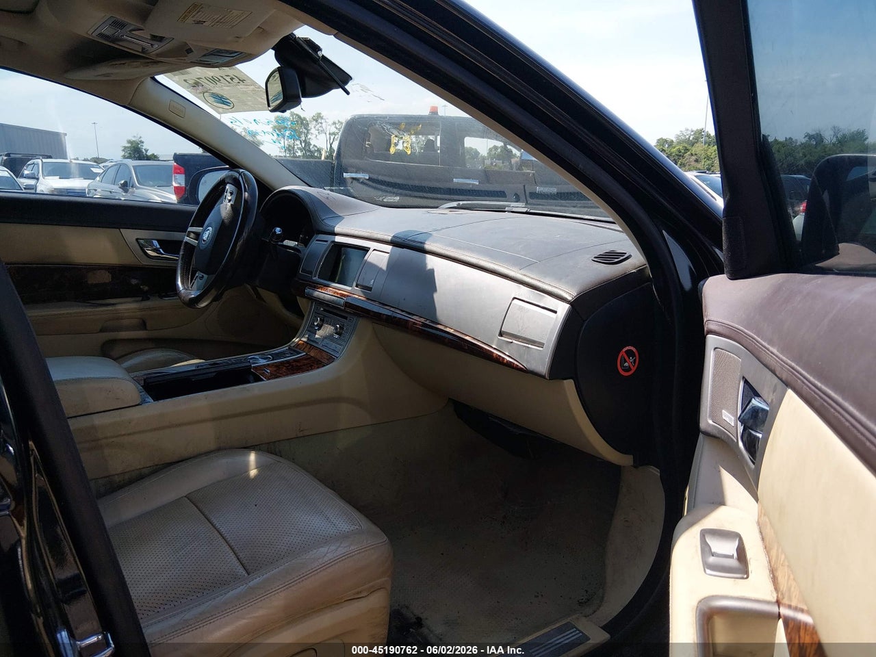 2009 JAGUAR XF SUPERCHARGED thumbnail 6