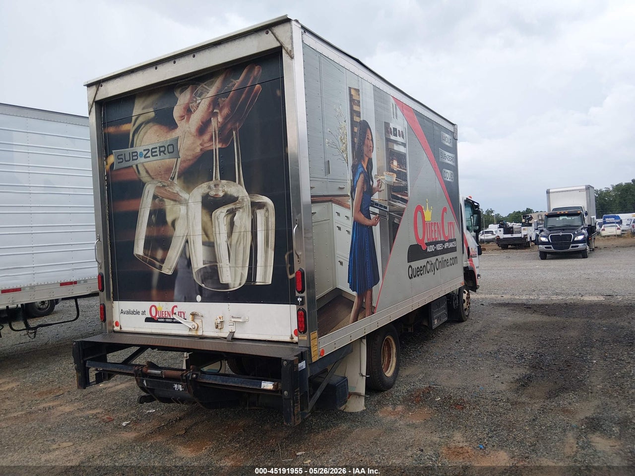 2017 ISUZU NPR HD DSL REG AT   thumbnail 5