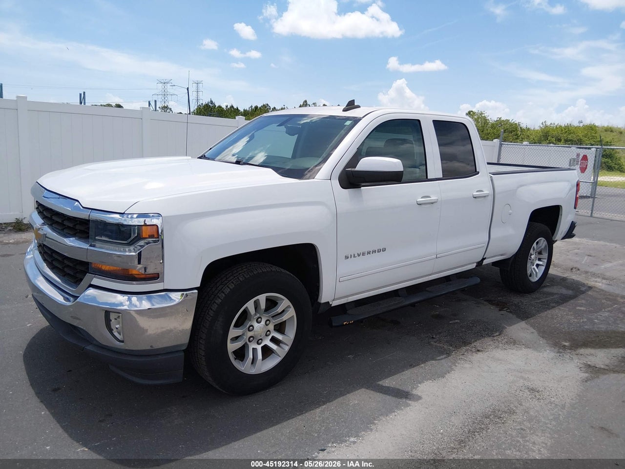 2019 CHEVROLET SILVERADO 1500 LD LT thumbnail 3