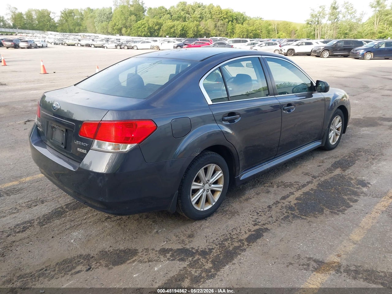 2010 SUBARU LEGACY 2.5I PREMIUM · 4/12