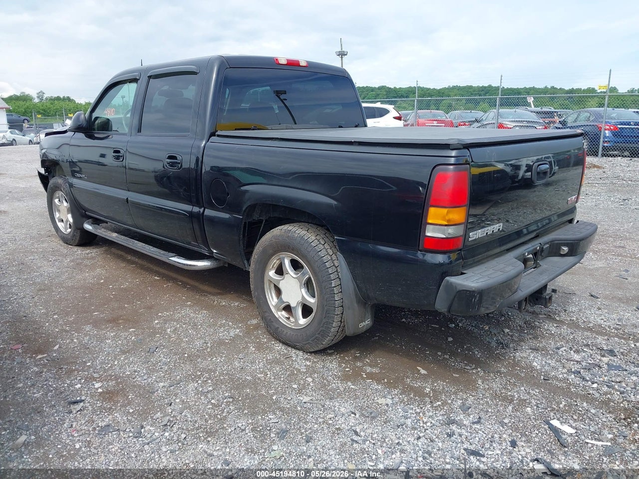 2005 GMC SIERRA 1500 DENALI thumbnail 4