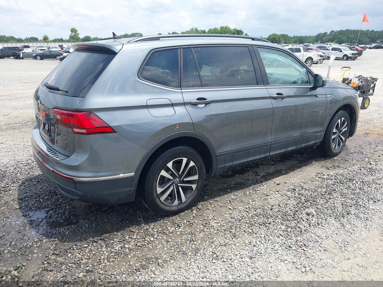 2024 VOLKSWAGEN TIGUAN 2.0T S · 4/12