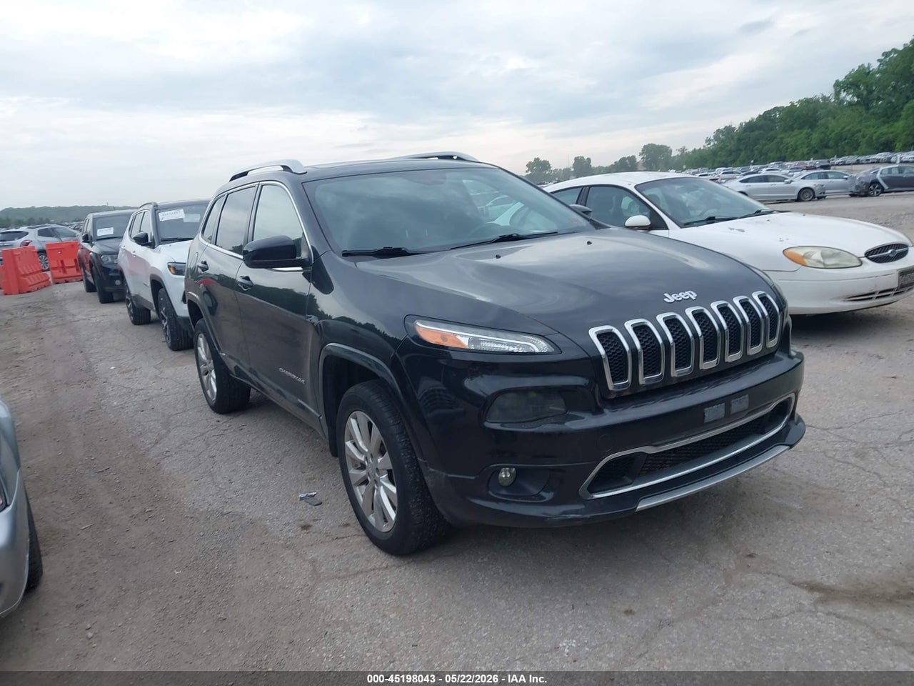 2016 JEEP CHEROKEE OVERLAND thumbnail 2