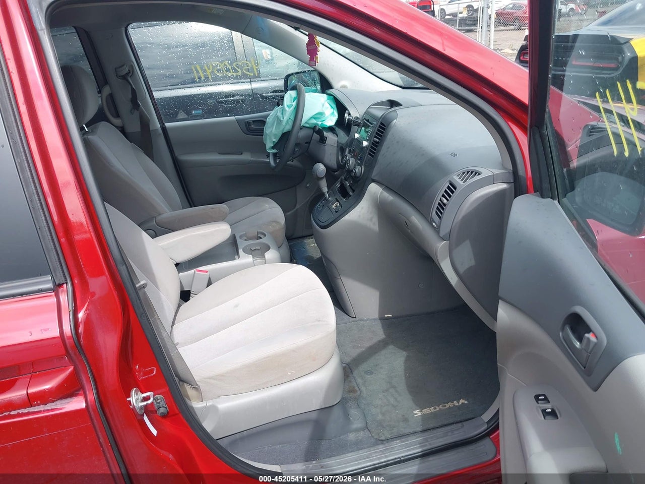 2010 KIA SEDONA LX thumbnail 6