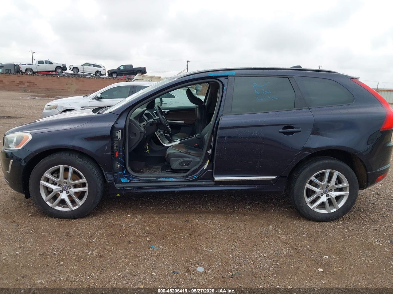 2017 VOLVO XC60 T5 thumbnail 7