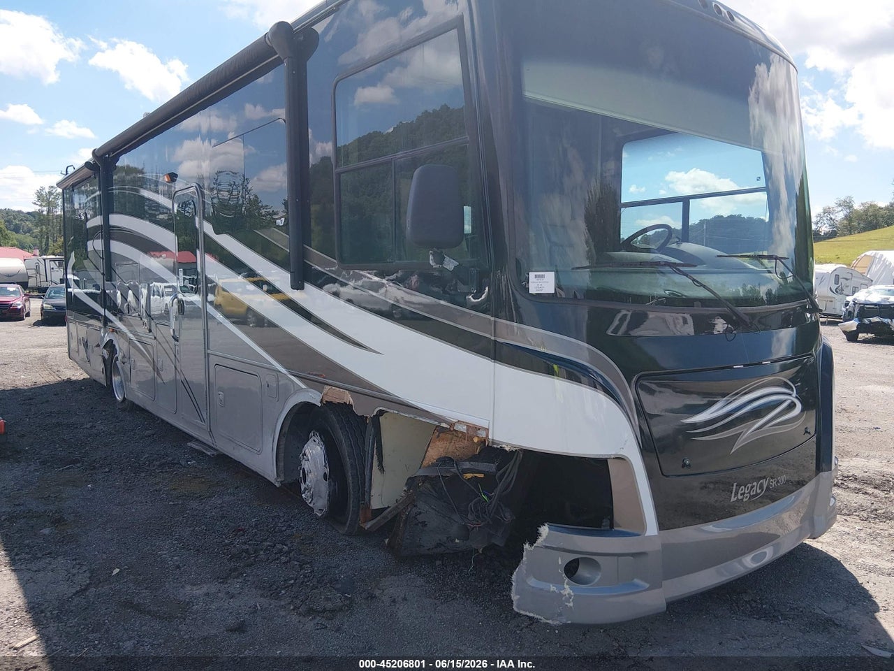 2014 FREIGHTLINER CHASSIS XC