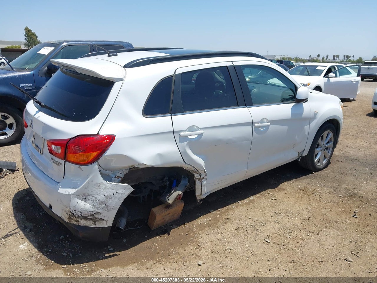 2013 MITSUBISHI OUTLANDER SPORT SE · 4/12