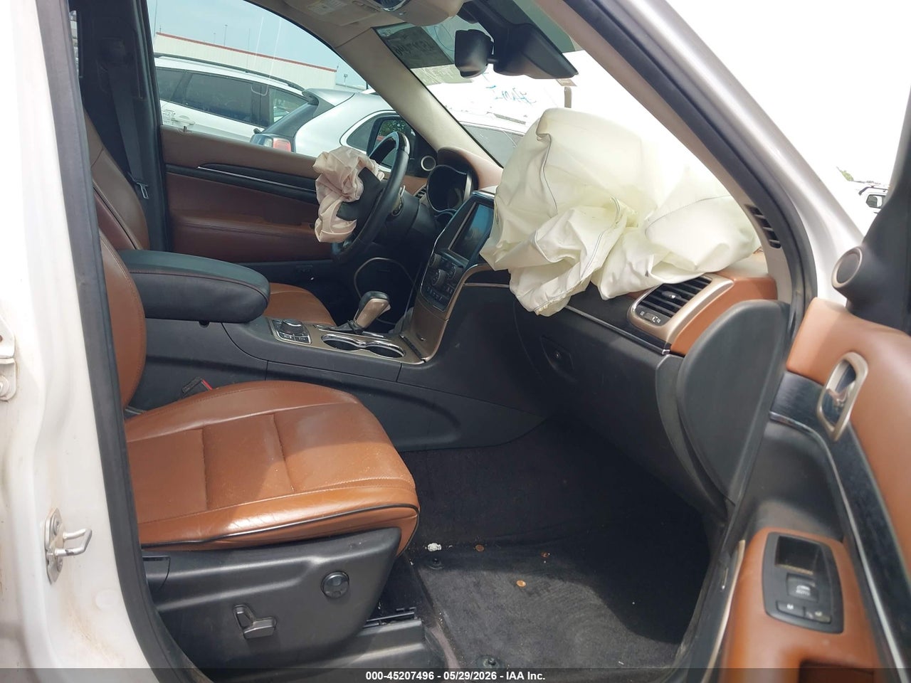 2016 JEEP GRAND CHEROKEE SUMMIT thumbnail 6