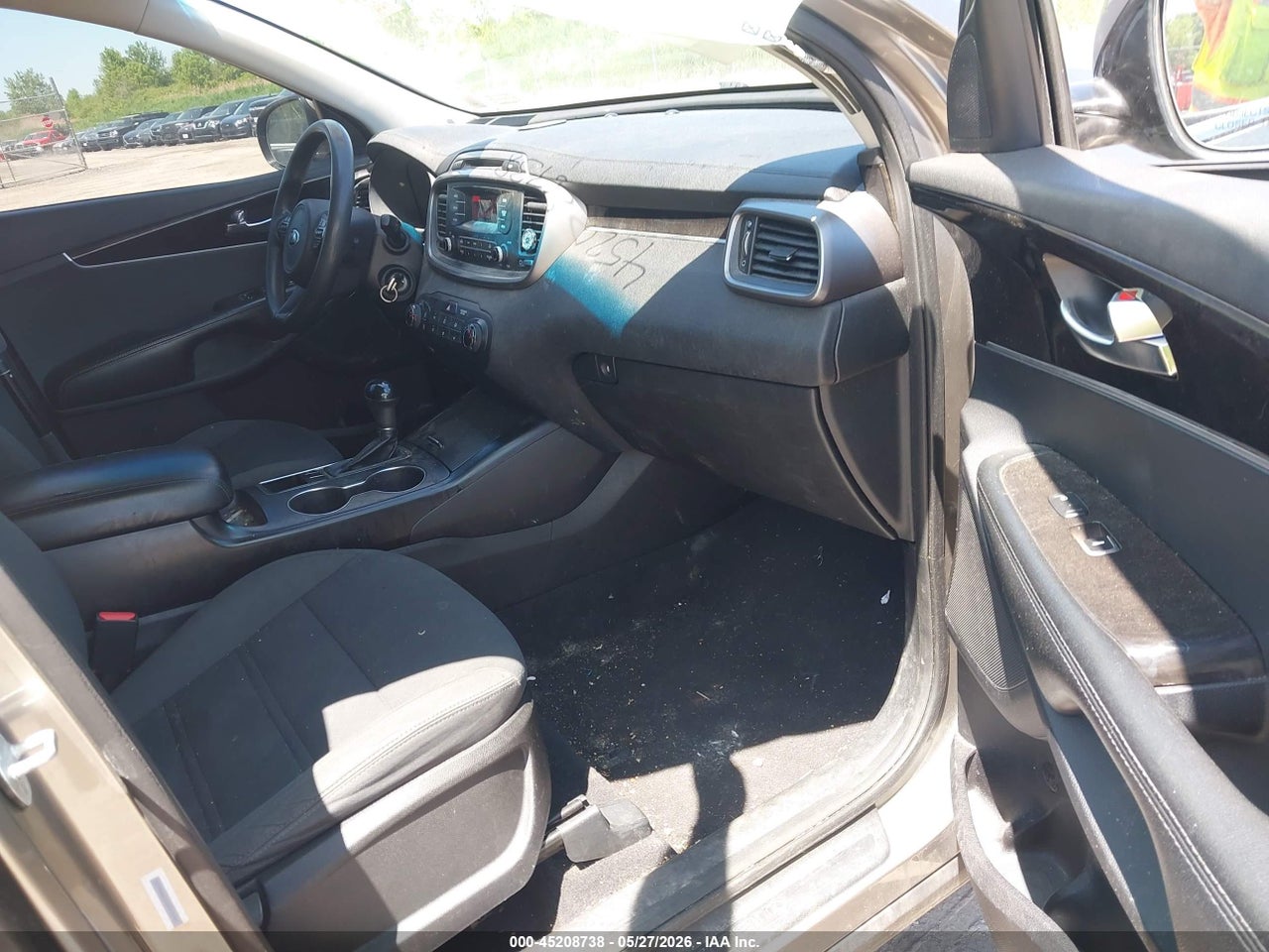 2016 KIA SORENTO 2.4L L thumbnail 6