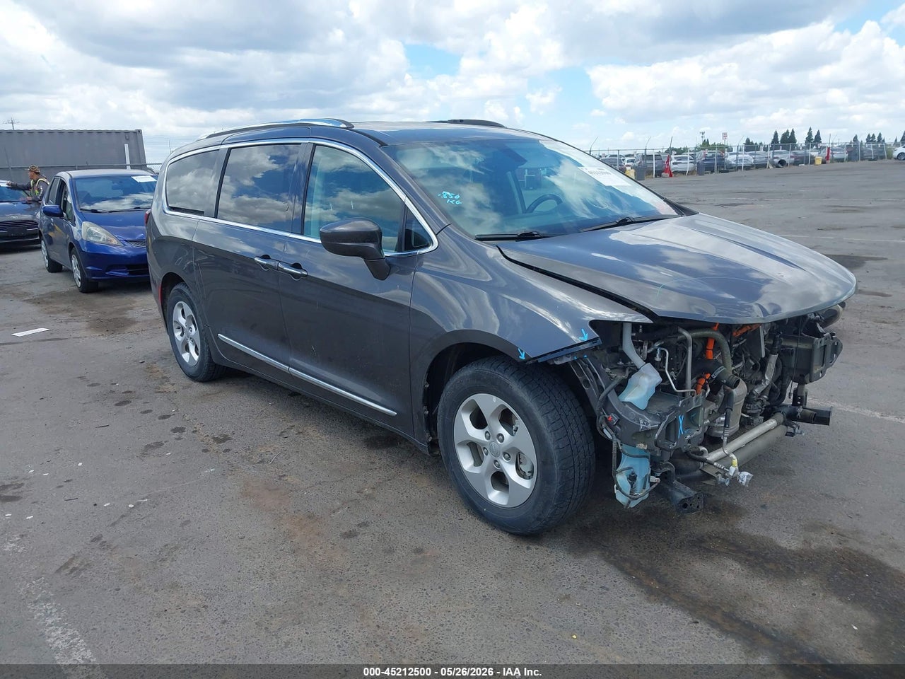 2018 CHRYSLER PACIFICA HYBRID TOURING L