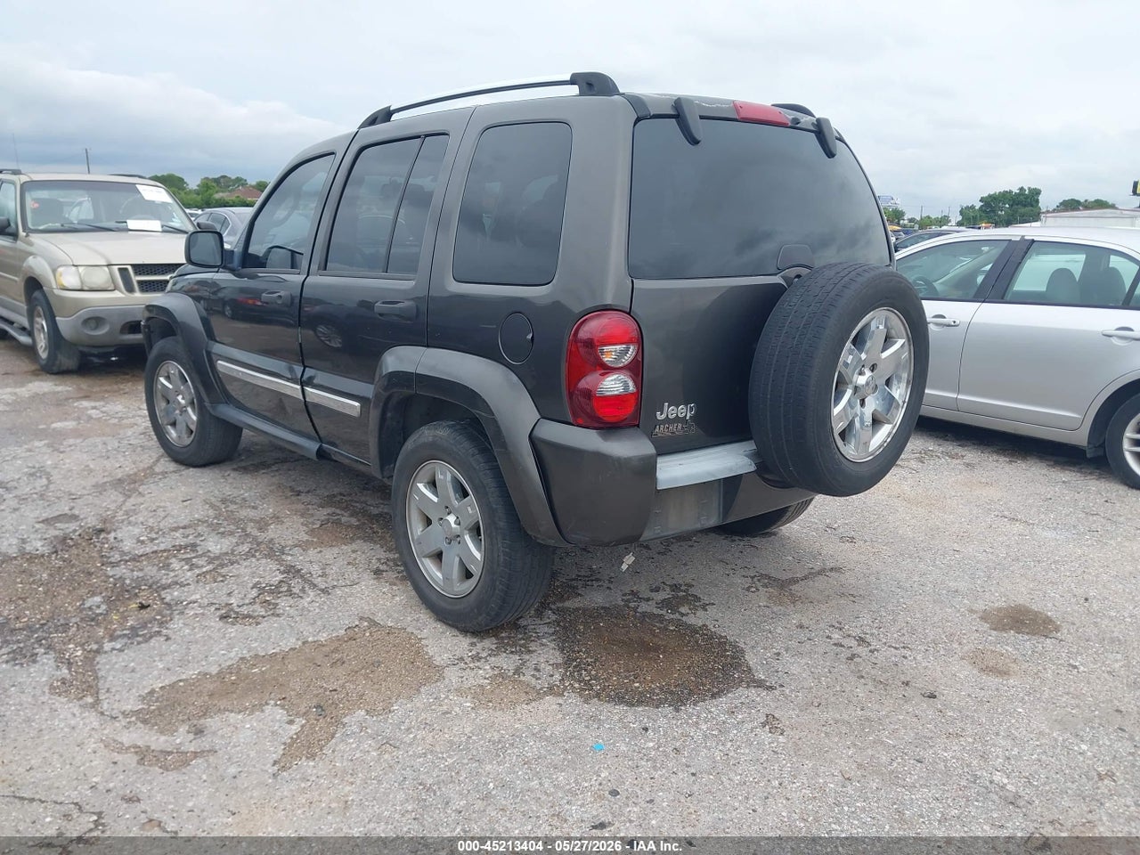 2005 JEEP LIBERTY LIMITED EDITION thumbnail 4
