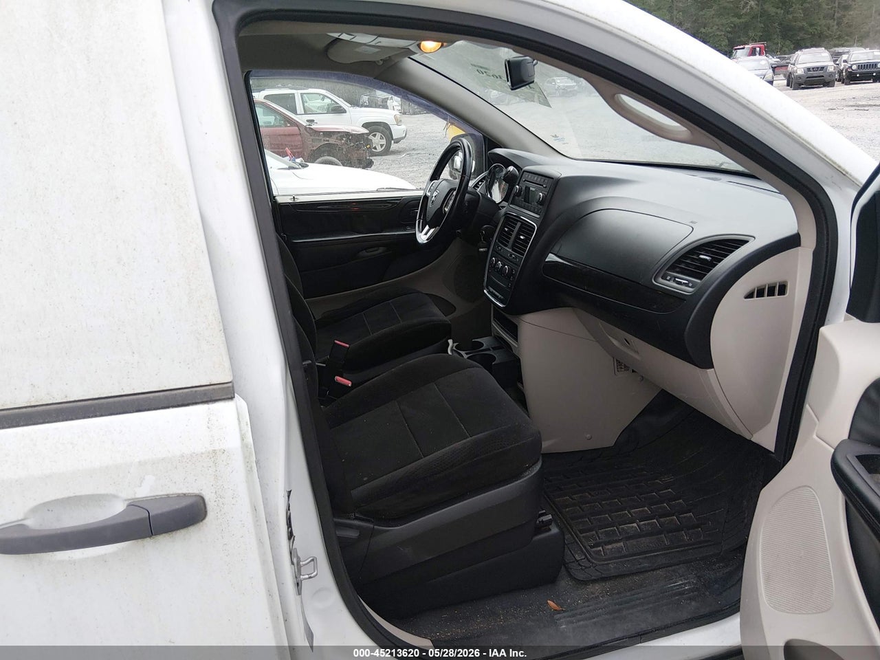 2014 RAM CARGO TRADESMAN · 5/12
