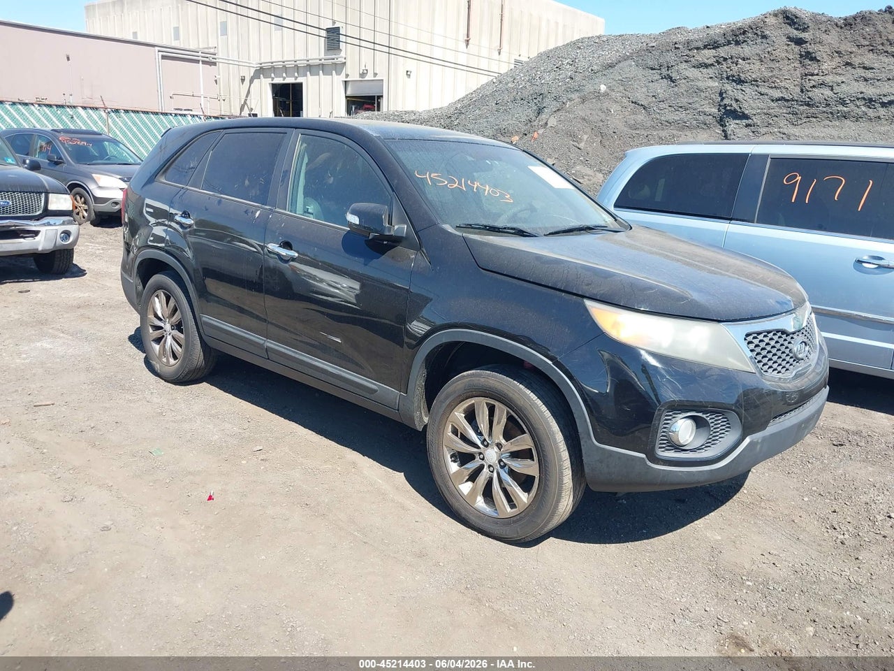 2011 KIA SORENTO EX thumbnail 2