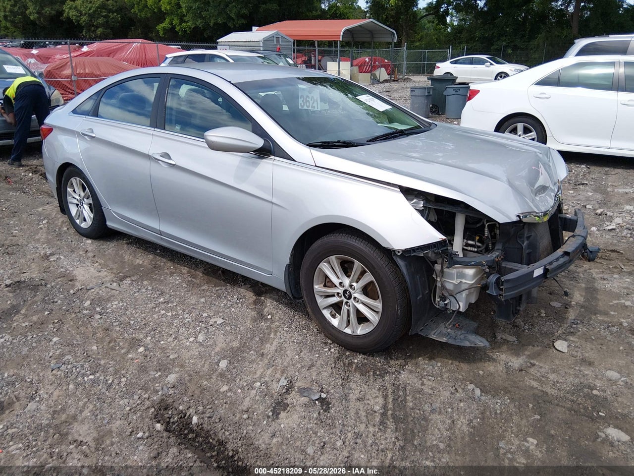 2013 HYUNDAI SONATA GLS thumbnail 2