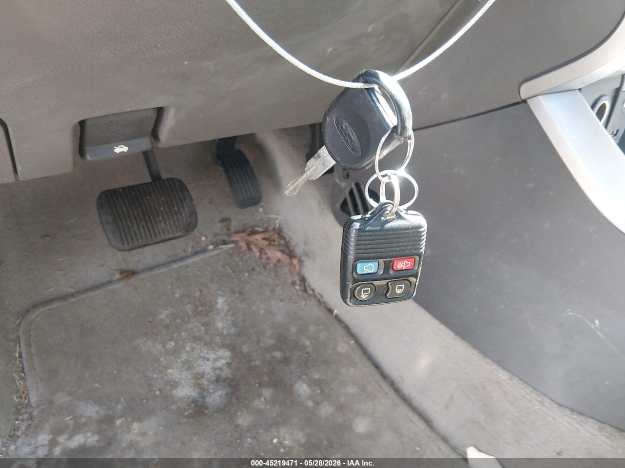 2010 FORD FOCUS SES thumbnail 12
