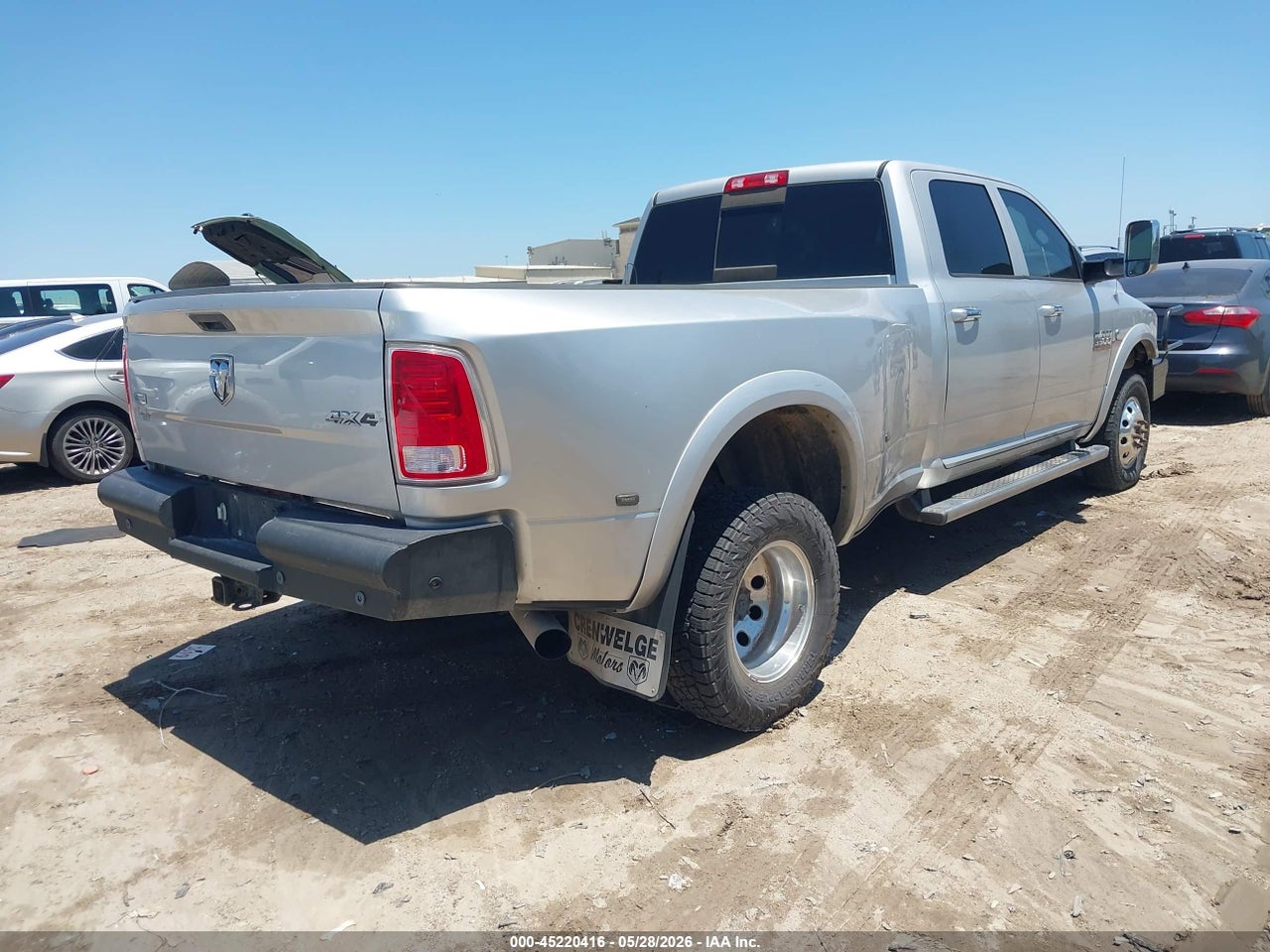 2014 RAM 3500 LARAMIE thumbnail 5