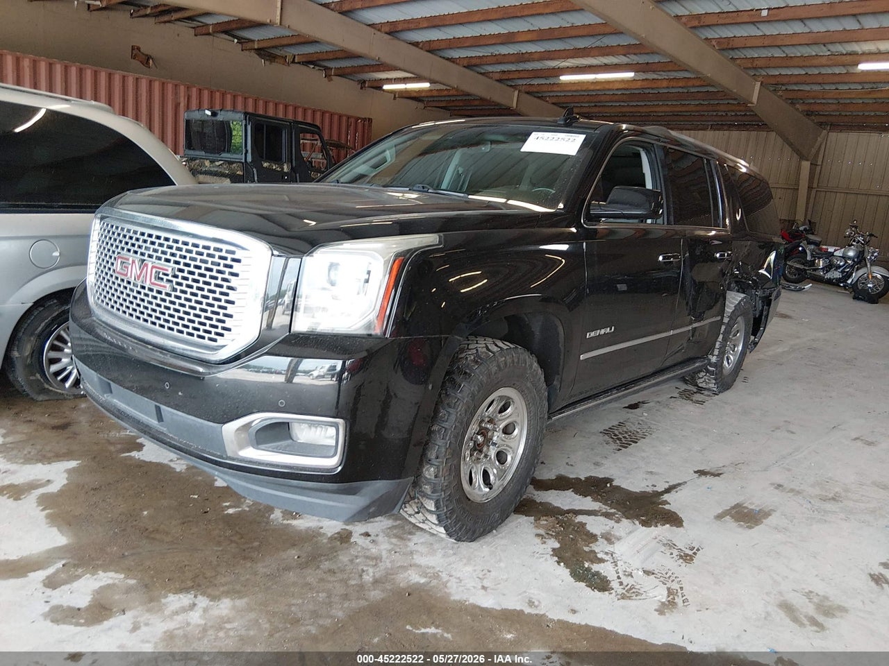 2016 GMC YUKON XL DENALI thumbnail 3
