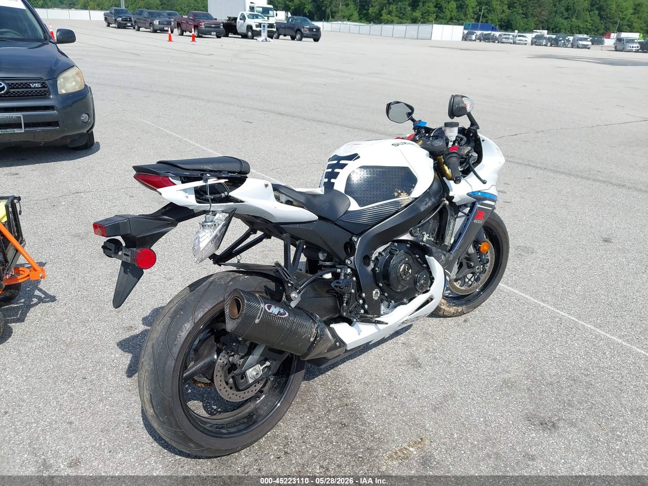 2023 SUZUKI GSX-R750   · 4/12