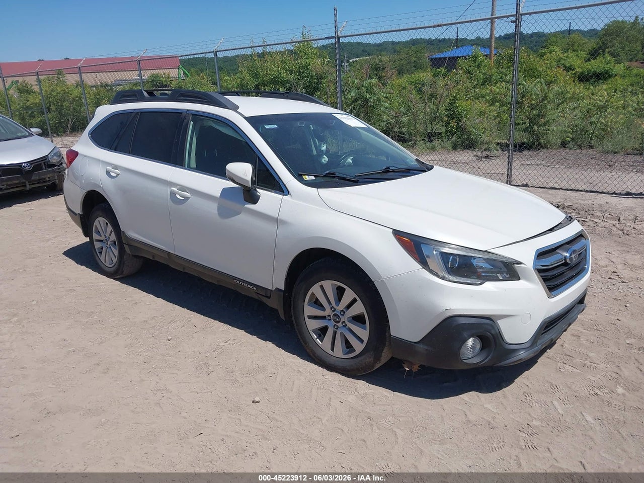 2019 SUBARU OUTBACK 2.5I PREMIUM thumbnail 2