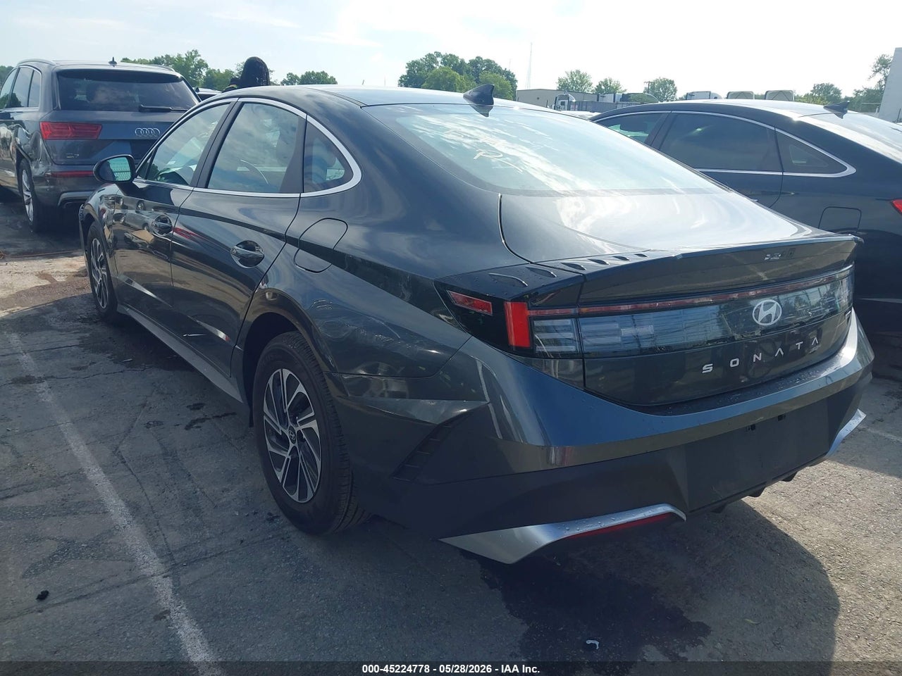 2026 HYUNDAI SONATA HYBRID BLUE · 3/12