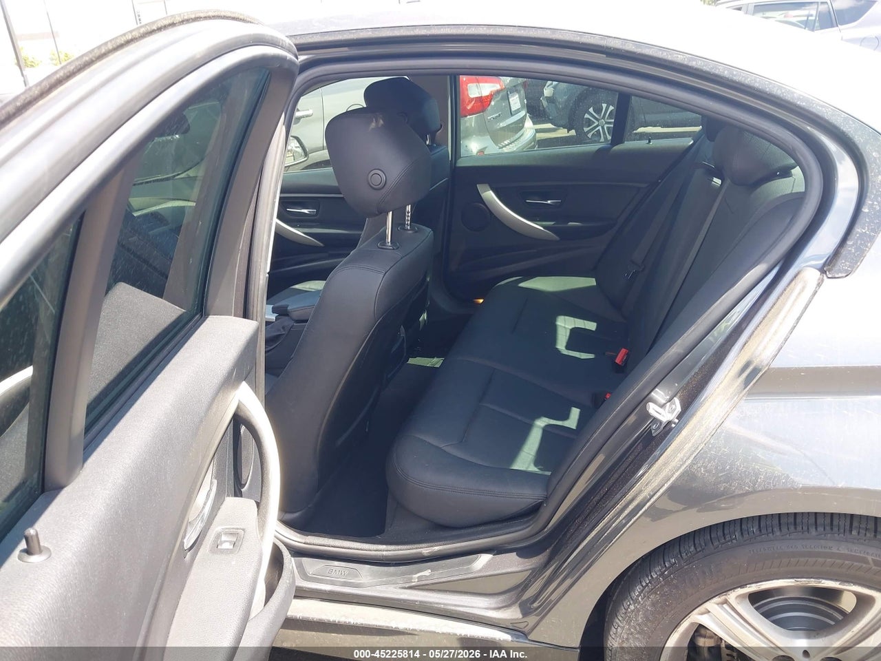 WBA3B1G59EN****** · 2014 BMW 320I   · 8/12